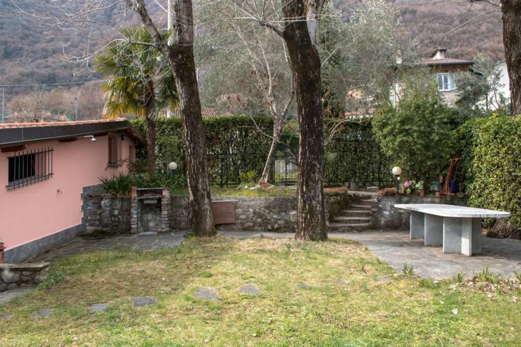 Como Lakeside Cottage - Lakefront Private Garden With Private Access To The Lake Onno Εξωτερικό φωτογραφία
