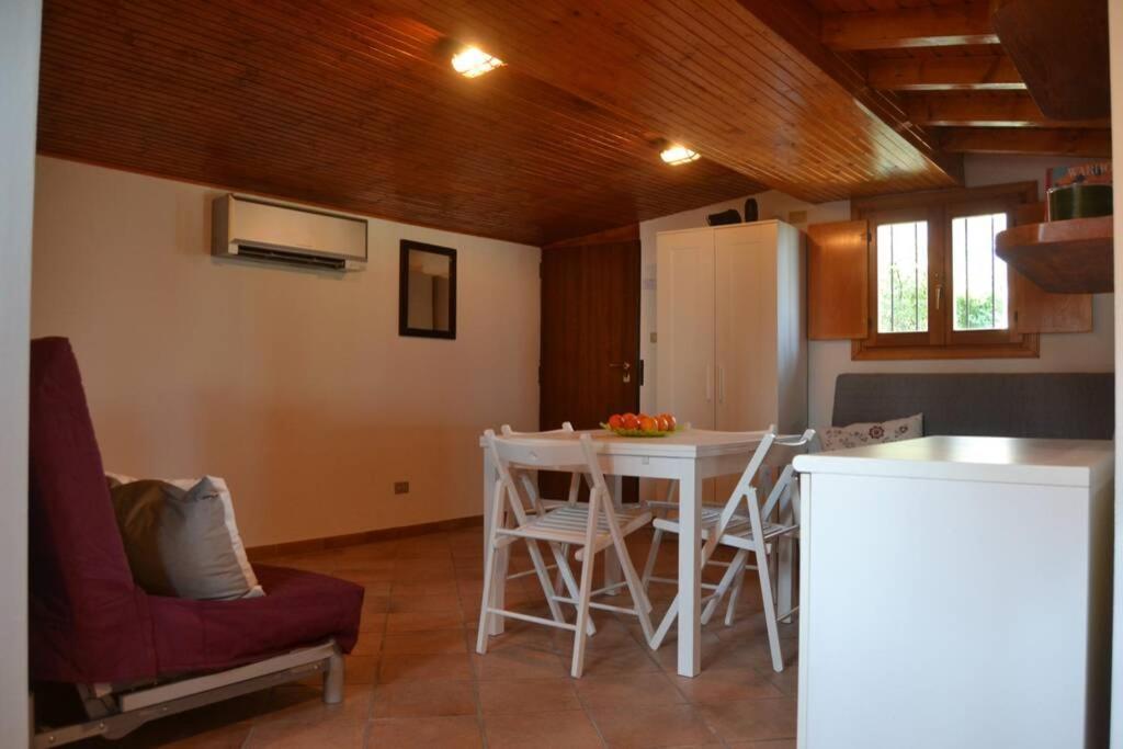 Como Lakeside Cottage - Lakefront Private Garden With Private Access To The Lake Onno Εξωτερικό φωτογραφία