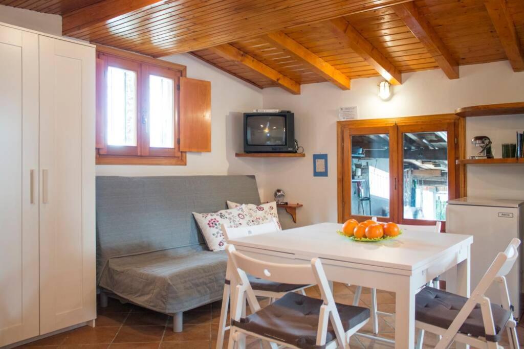 Como Lakeside Cottage - Lakefront Private Garden With Private Access To The Lake Onno Εξωτερικό φωτογραφία