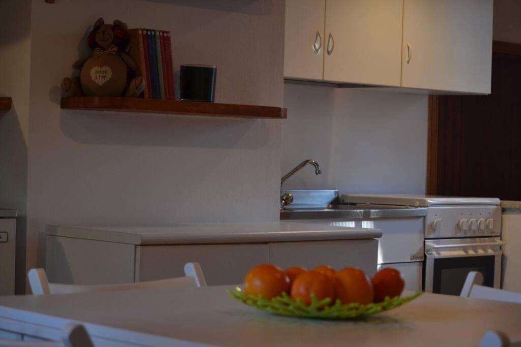 Como Lakeside Cottage - Lakefront Private Garden With Private Access To The Lake Onno Εξωτερικό φωτογραφία